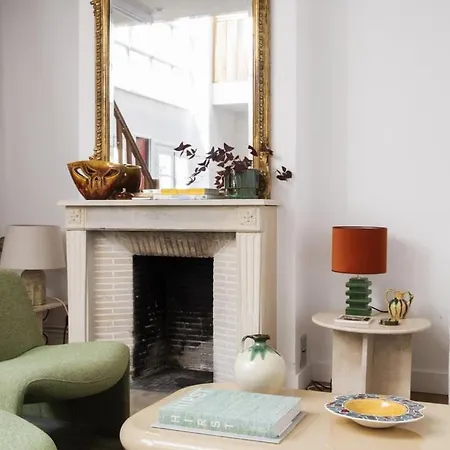 Loft De Luxe Avec Terrasse A Pigalle *
